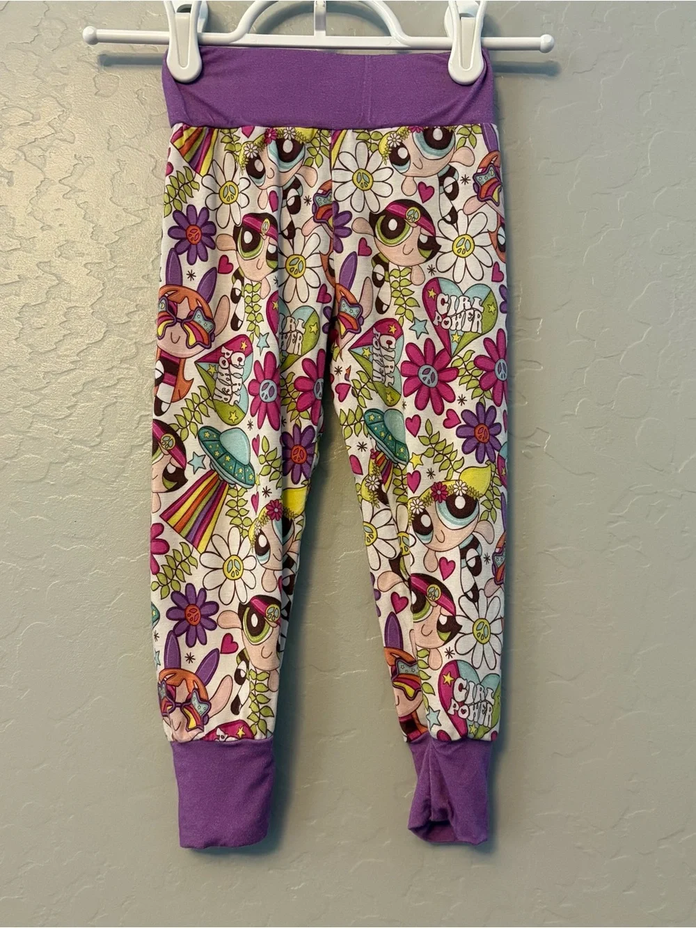 Three Babes Boutique 3BB bamboo powerpuff print two piece pajama set 2t